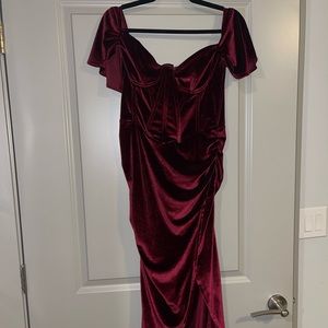 PrettyLittleThing size 14 corset velvet dress
